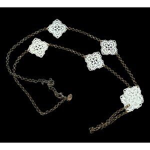 Charming Charlie White And Gold Tone Floral Filigree Station Necklace